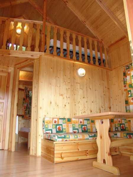 Camping Bungalow Serra De Prades Resort Vilanova de Prades Exterior photo