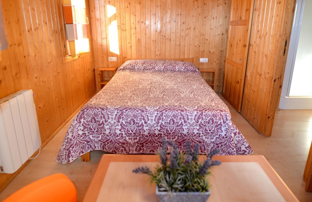 Camping Bungalow Serra De Prades Resort Vilanova de Prades Exterior photo