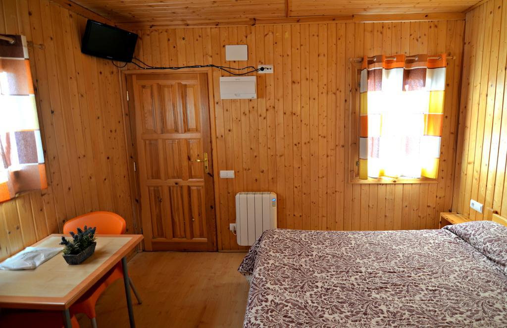 Camping Bungalow Serra De Prades Resort Vilanova de Prades Exterior photo